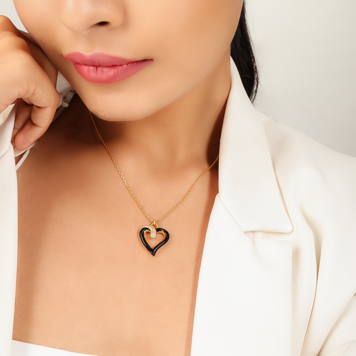 Chic Black Heart Pendant With Chain, Hallmarked 925 Sterling Silver