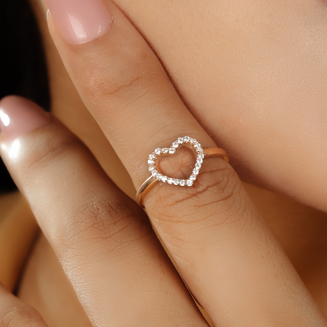 Valentine's Love Heart Pavé Ring – Elegant 925 Sterling Silver Rose Gold Plated | Perfect for Daily Wear & Special Moments