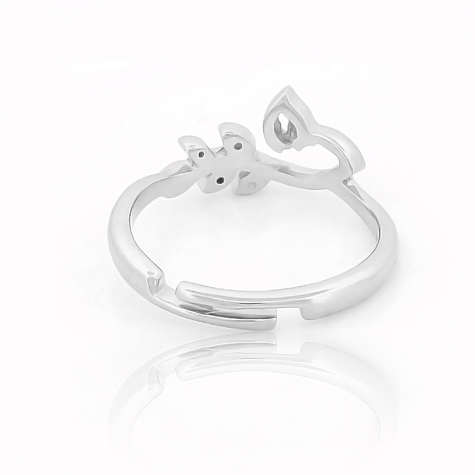 Petals and Leaves Pattern Ring – Hallmarked 925 Sterling Silver White Gold Plated | Elegant Office Wear Jewelry