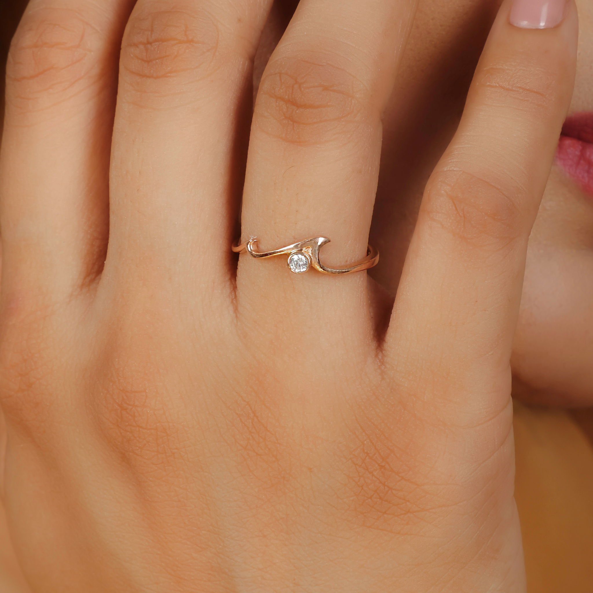 Ocean Wave Cubic Zircon Ring – Hallmarked 925 Sterling Silver Rose Gold Plated | Elegant & Sophisticated Jewelry