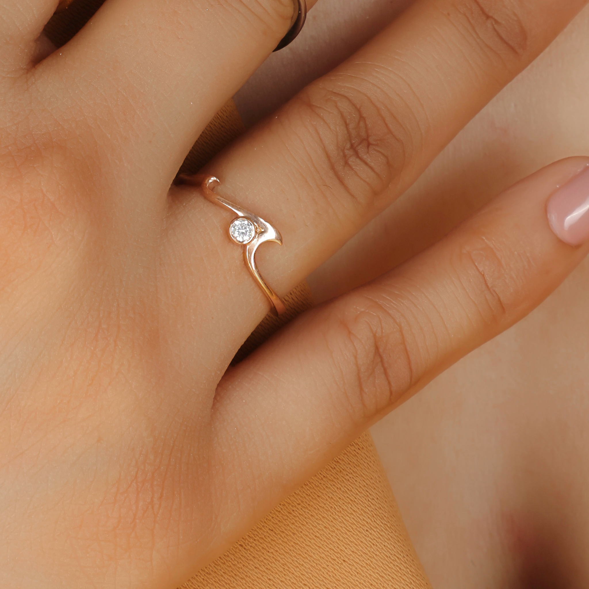 Ocean Wave Cubic Zircon Ring – Hallmarked 925 Sterling Silver Rose Gold Plated | Elegant & Sophisticated Jewelry